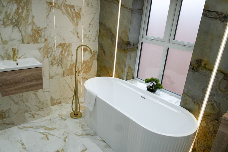 Bathroom 3, Santi House, Lincolnshire