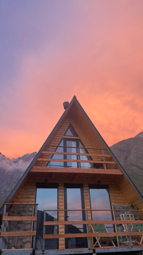 Others 5, AURA Cottages, Kazbegi
