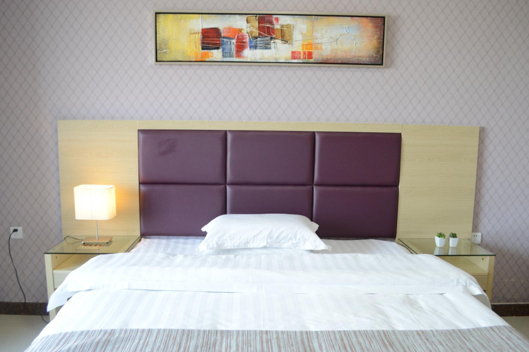Bedroom 16