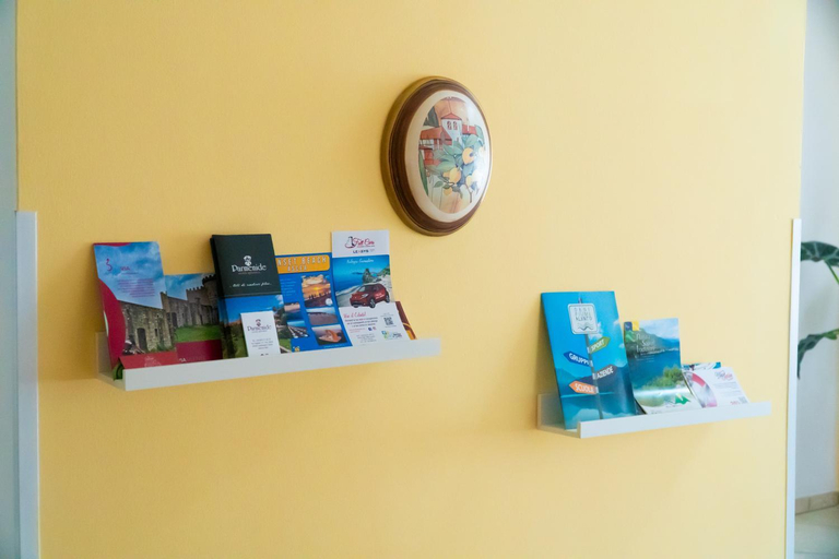Facilities, Ostello Bortone, Salerno