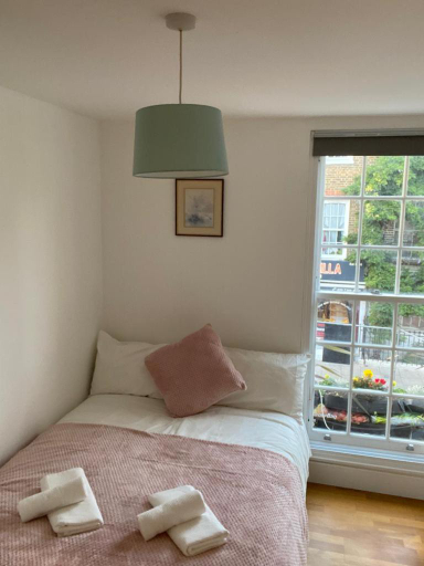 Others 3, Lovely Private Rooms in Euston, Central London, London