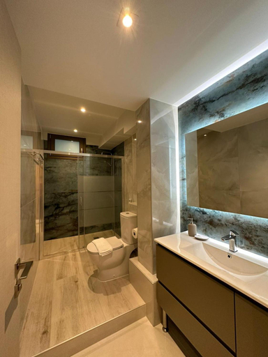 Bathroom 4, Elpida Luxury Apartments Suites, Ionian Islands
