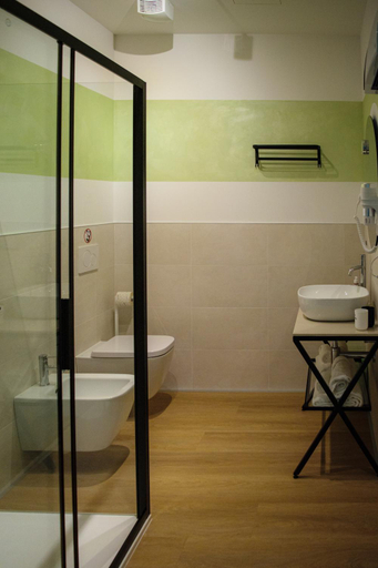 Others 2, B&B Gianchia, Verona