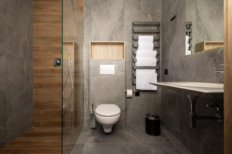 Bathroom 4, Start Skrzyczne, Cieszyn