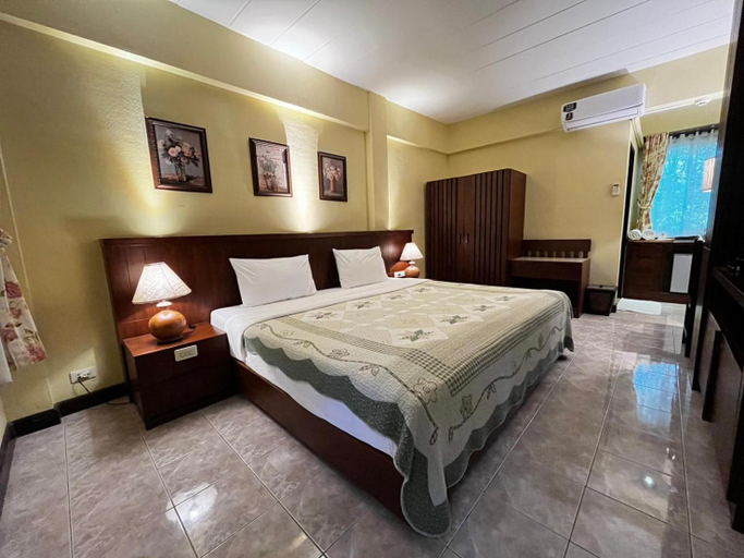Bedroom 9