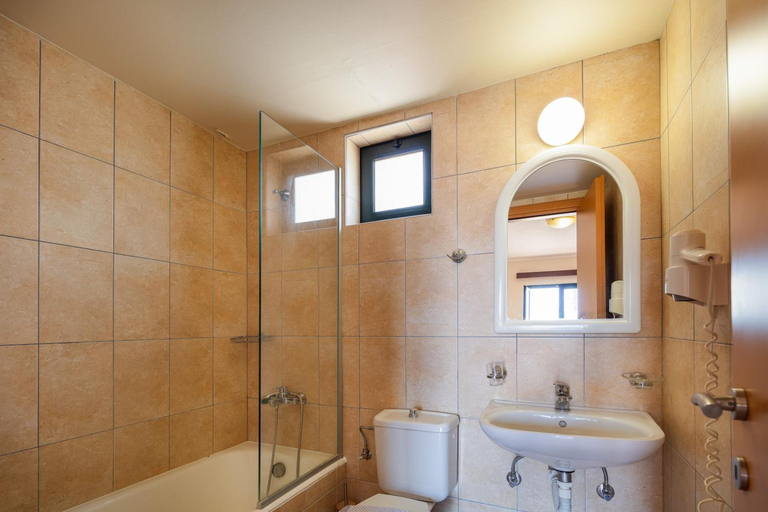 Bathroom 3, Dia Apartments, Crete