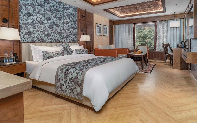 Bedroom 4, Fortune Pahalgam, Anantnag