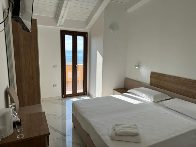Topazio Rooms & Apartment Tropea, Vibo Valentia