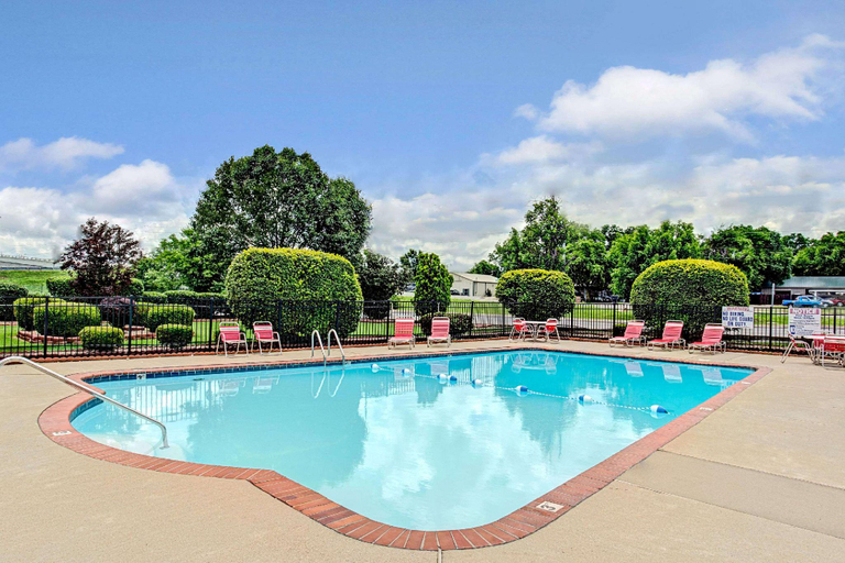 Sport & Beauty 5, Ramada by Wyndham Murfreesboro, Rutherford
