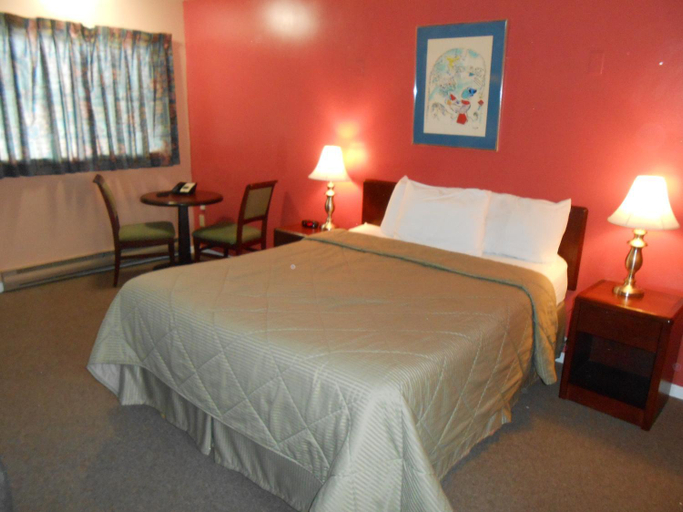 Bedroom 7