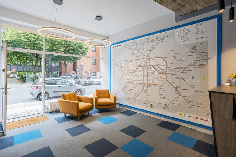 Public Area, Apartmenthaus Sybille Hecke, Berlin