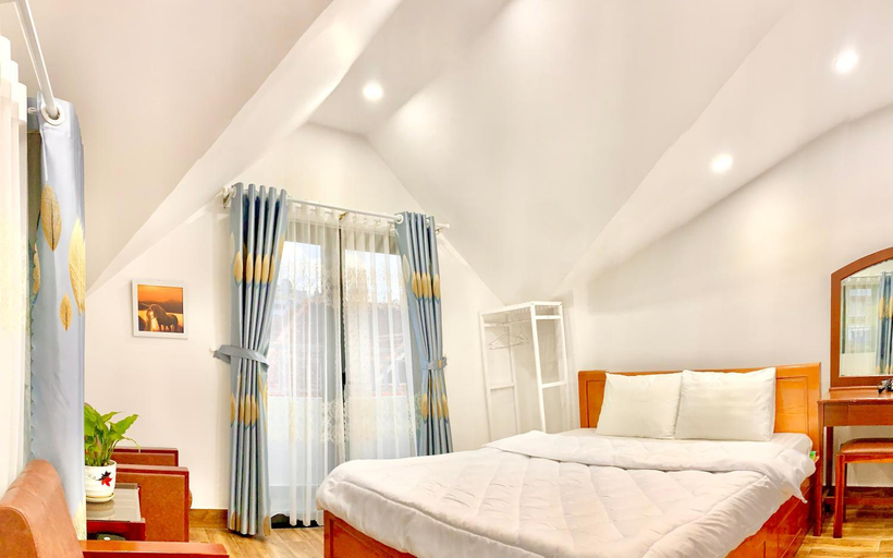 Bedroom 11