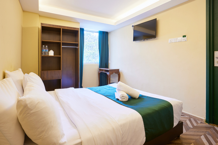 Bedroom 26