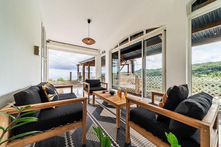 Others 2, Villa Marinia 3*: Charme Creole, Saint-Denis