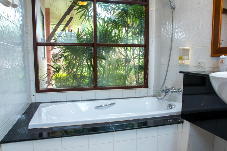Bathroom 7