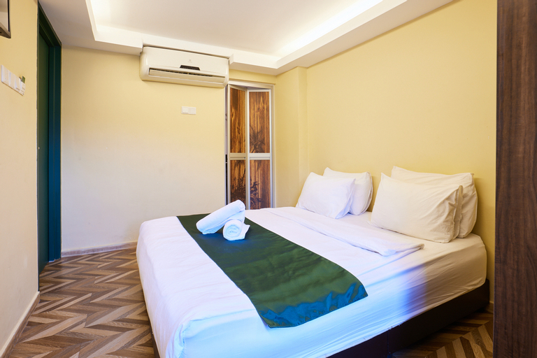 Bedroom 28