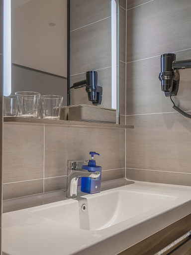 Bathroom 4, Hanting Hotel Jingzhou Railway Station, Jingzhou