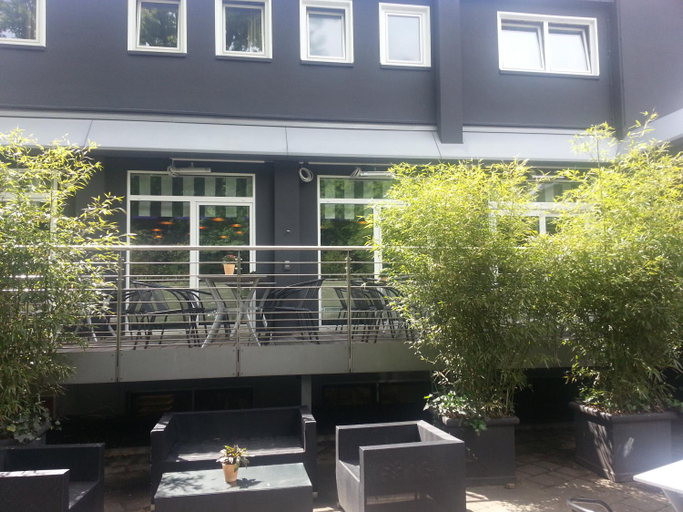 Others 5, Residenz Wessinger, Neu-Isenburg, Offenbach