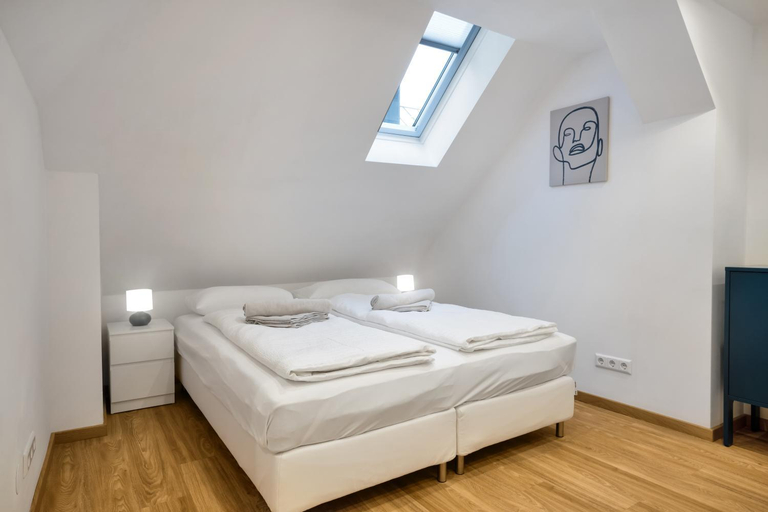 Bedroom 15
