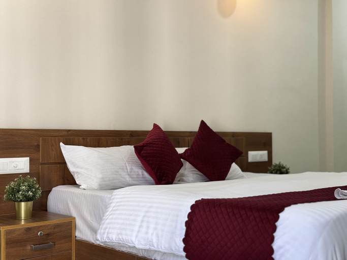 Bedroom 5, Thamarassery INN Luxury and Budget Rooms, Kozhikode