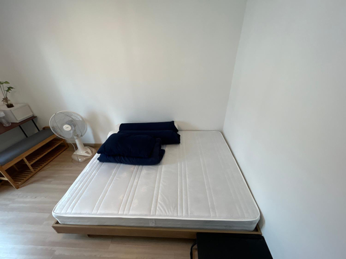 Bedroom 13