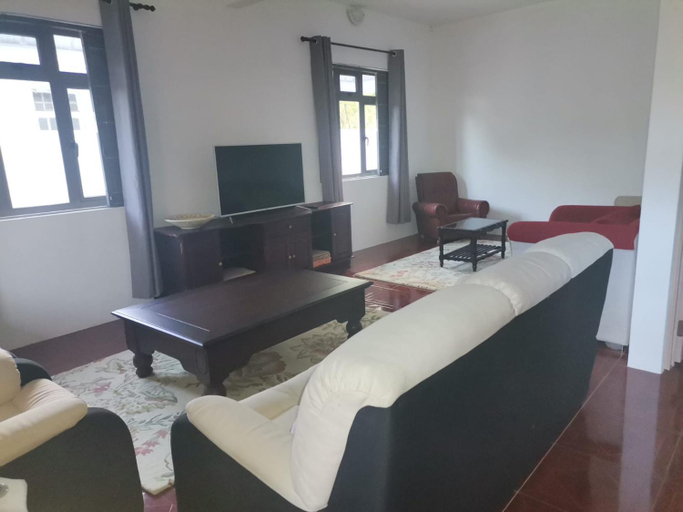 Facilities 2, Villa TORARICA