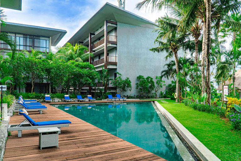 Swimming Pool 19