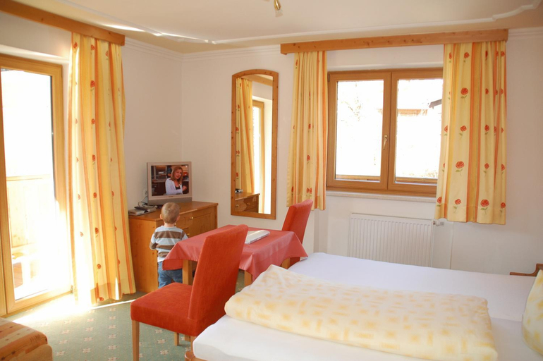 Bedroom 5