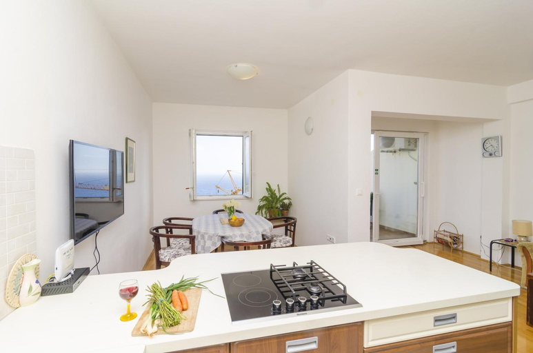 Others 5, Two-Bedroom Apartment with Terrace and Sea View, Dubrovnik
