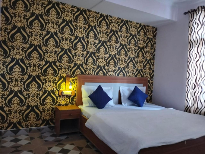 Others 4, Aman Inn, Kangra