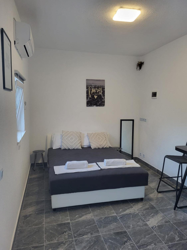Others 2, Studio Apartman/sobe V&G, Kaštela