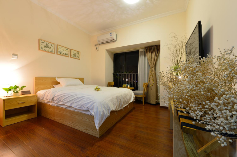 Bedroom 13
