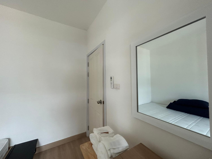Bedroom 17