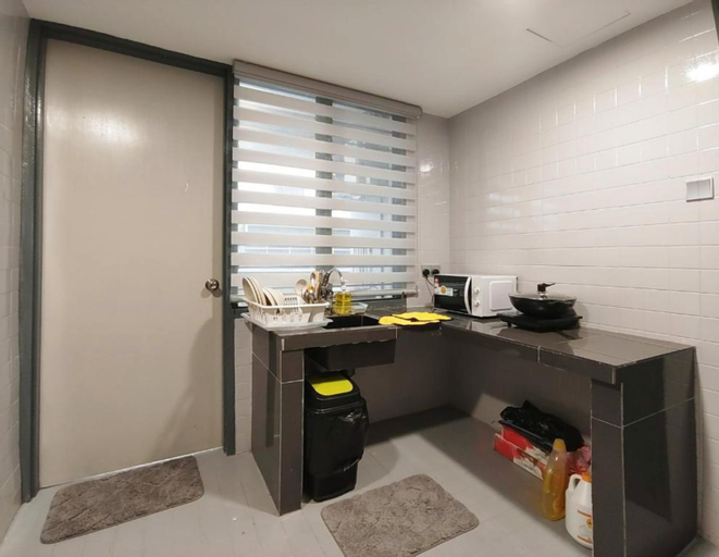 Dining Room 14