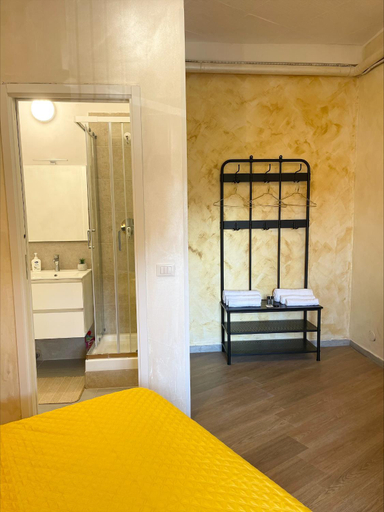 Others 5, Romoli Rooms and suites, Roma