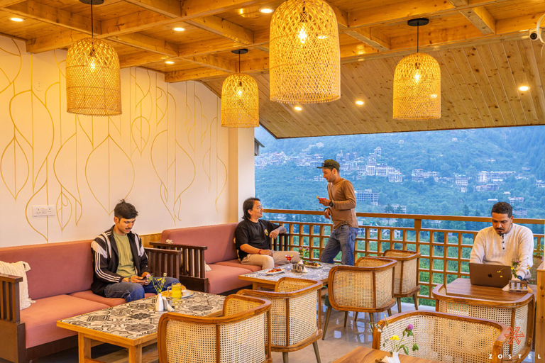 Food & Drinks 3, Zostel Old Manali (Goshal Road), Kullu