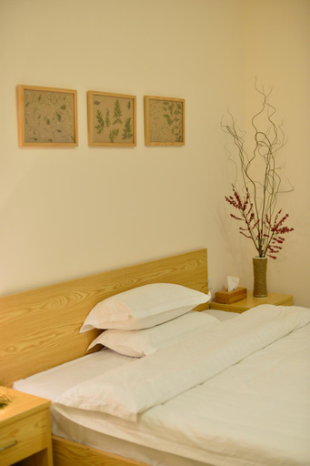 Bedroom 13