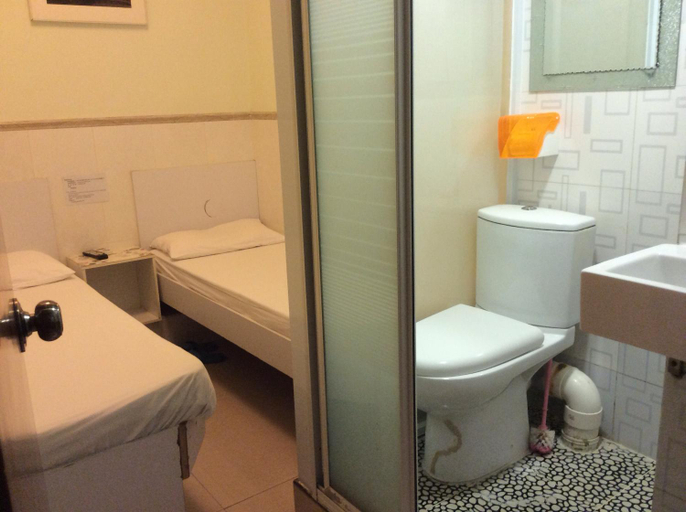 Bathroom 3