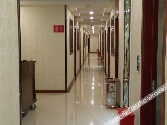 Others 4, Yulong Hotel, Chengdu