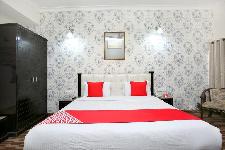 Bedroom 8