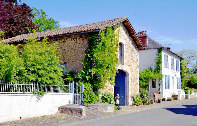 Others 2, Gite Du Jardin, Charente