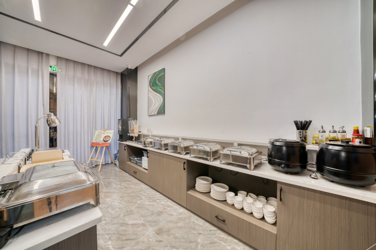 Food & Drinks 5, Starway Hotel Linhai Duqiao Baolong Square, Taizhou