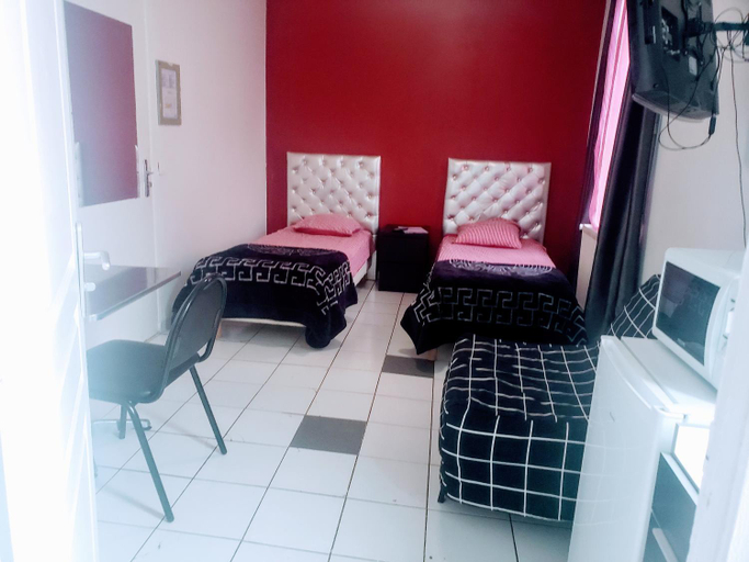 Bedroom 2, LE CEDRE, Seine-Saint-Denis