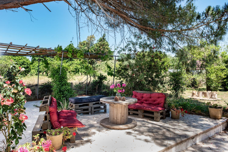 Others 4, Lake House, Ionian Islands