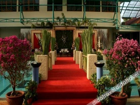 Others 3, Grage Resort Sangkan, Kuningan