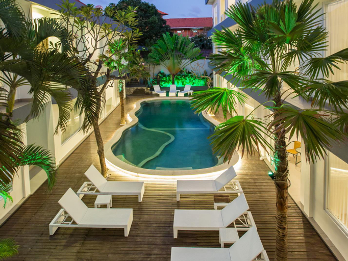 Swimming Pool 2