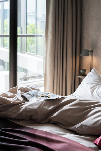 Bedroom 3, 348 Suites Buitenhof Short Stay, The Hague