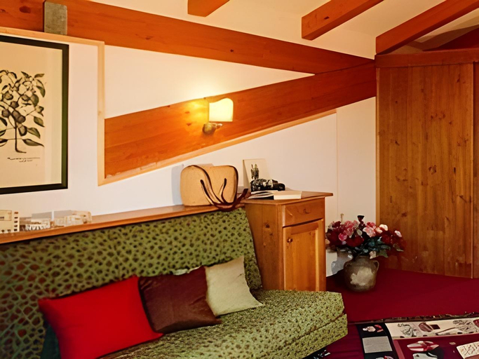 Public Area 2, Sporting Aparthotel, Trento