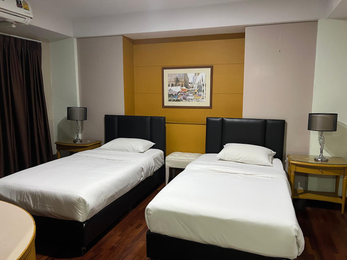 Bedroom 6