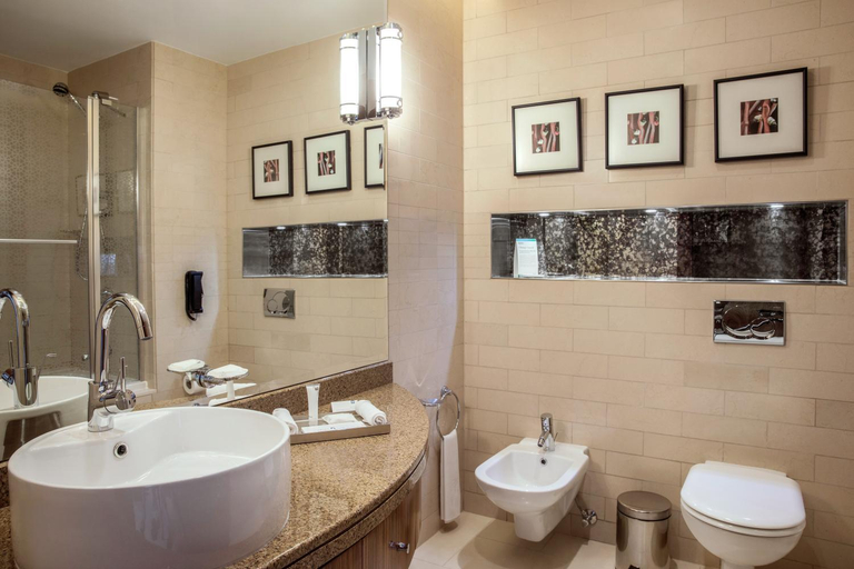 Bathroom 12